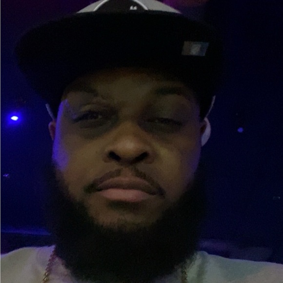 Meet your Posher, Marc - Picture 3 of 3